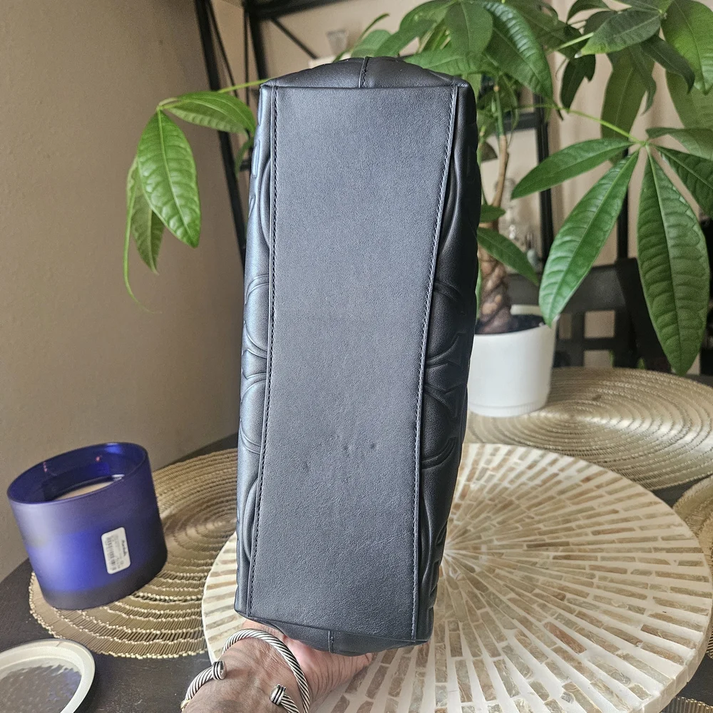 🖤🖤Coach Laurel Signature Leather Embossed Shoulder Bag - Picture 3 of 10